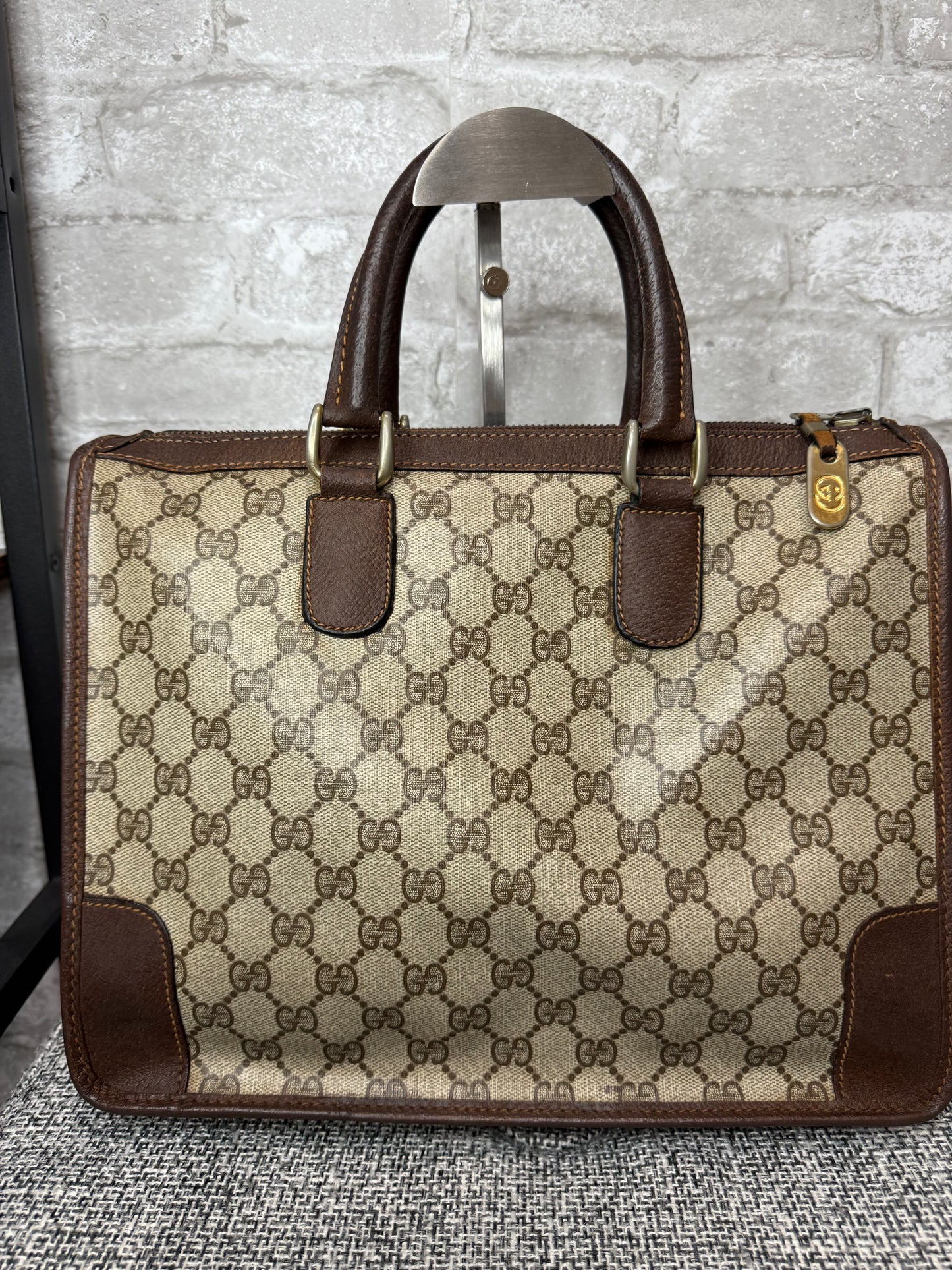 Gucci Vintage GG Supreme Bag