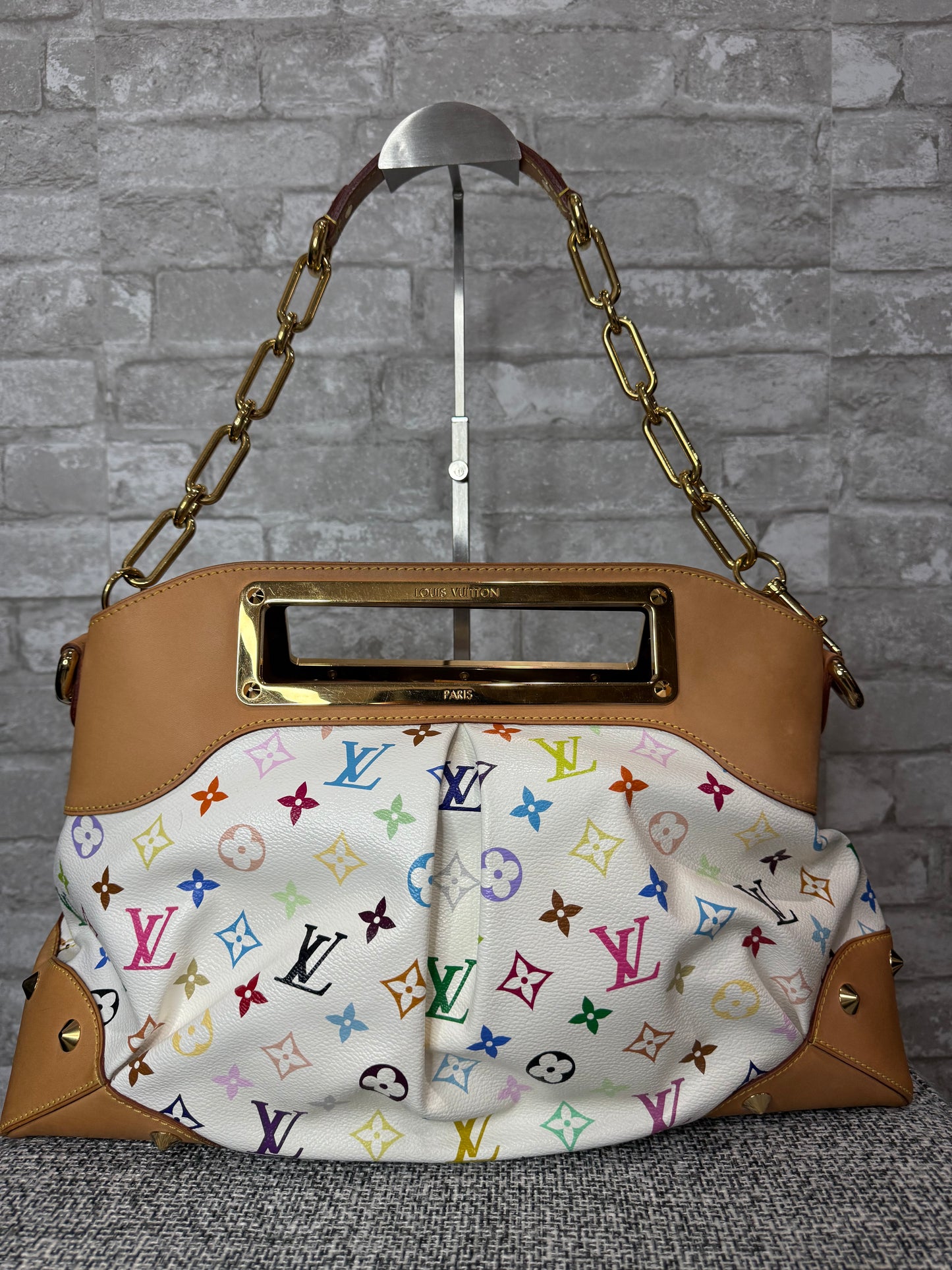 🖤 Louis Vuitton Takashi Murakami 2009 Limited Edition Judy in White 🖤