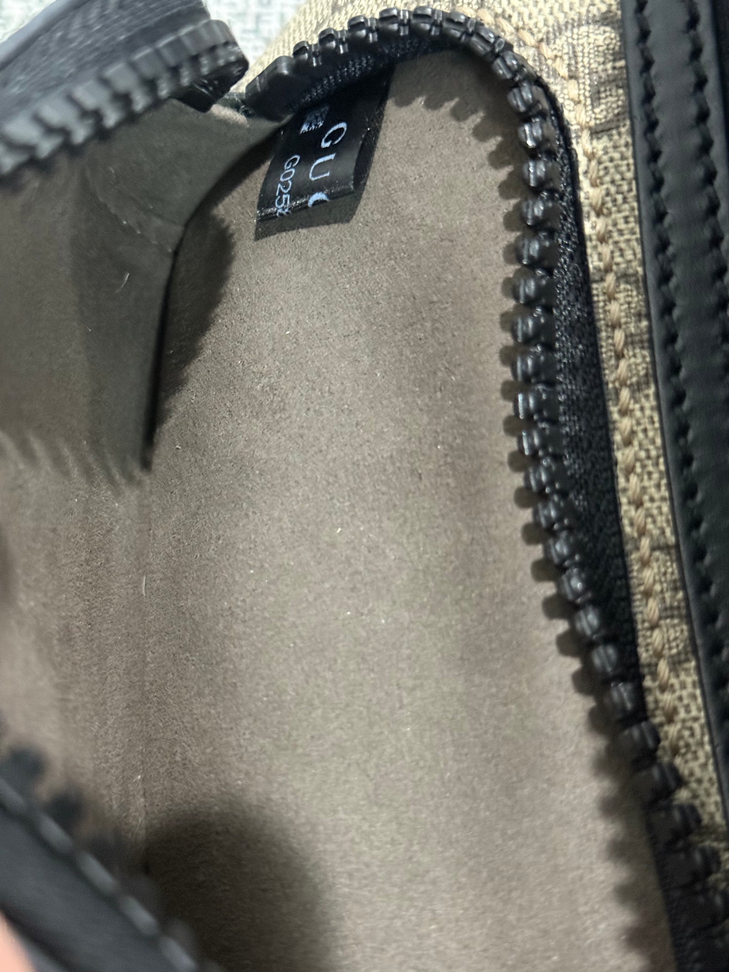 Gucci GG Supreme Belt Bag