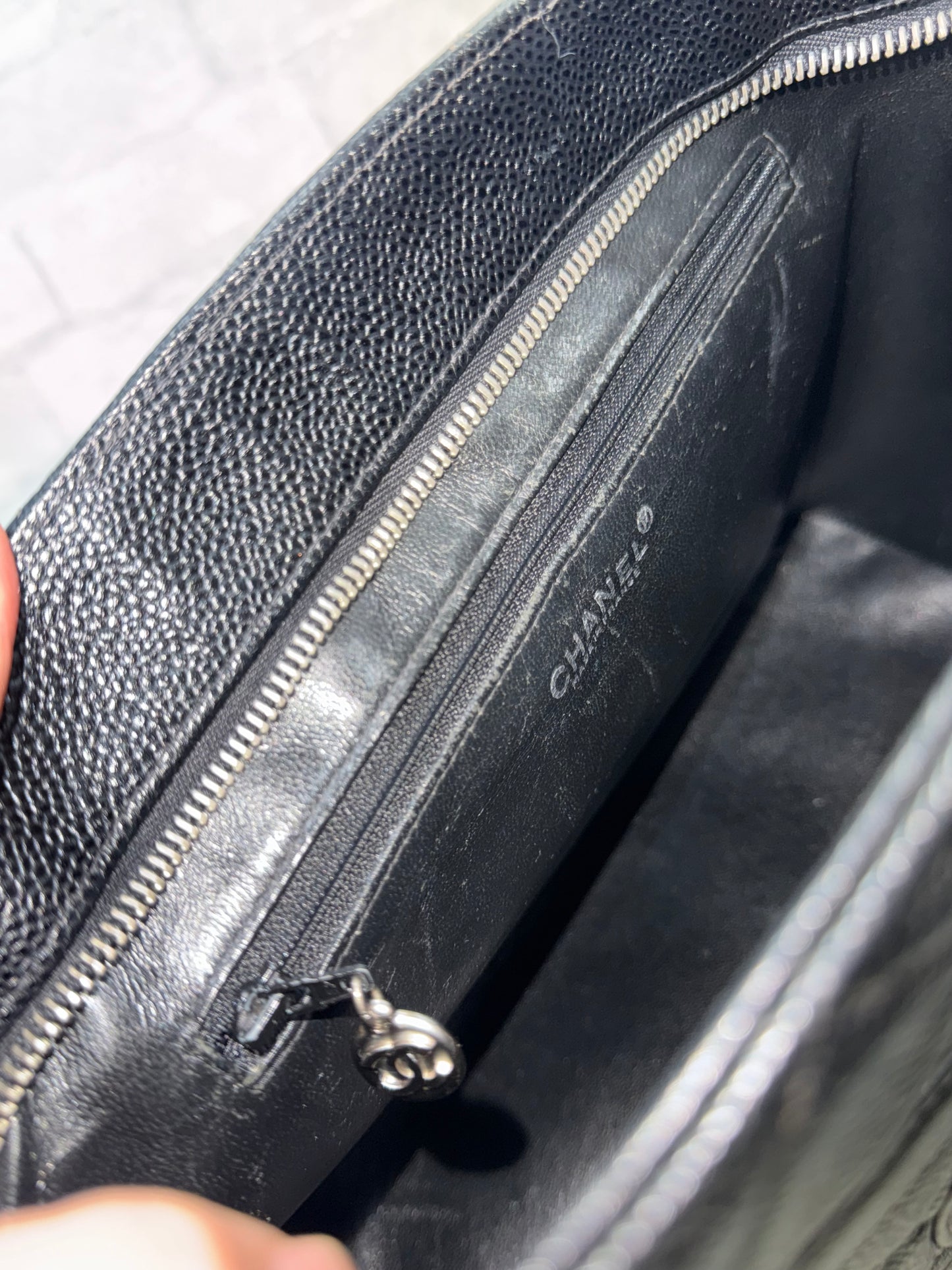 👜Chanel Medallion Tote Bag Quilted Caviar Leather in black 👜