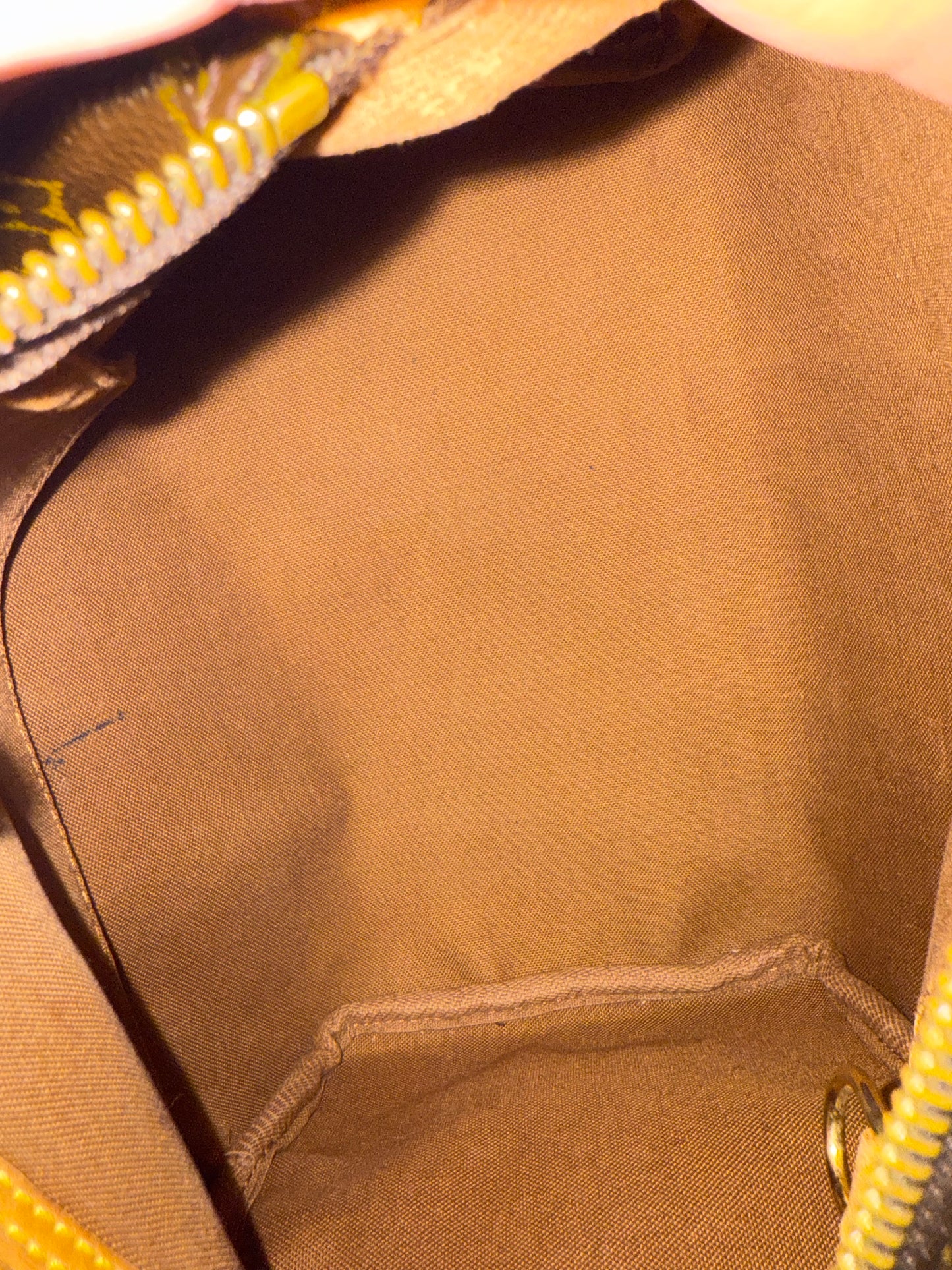 Louis Vuitton Speedy 25
