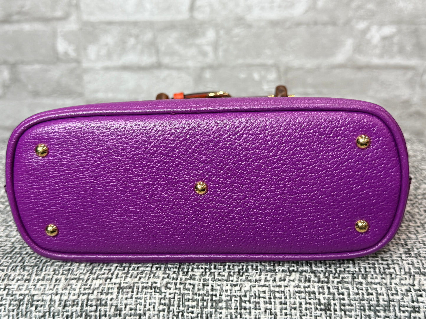 🌸🪻Gucci Mini Diana tote bag with Bamboo top handle in purple 🪻🌸
Retails $3500
🪻Excellent condition🪻
