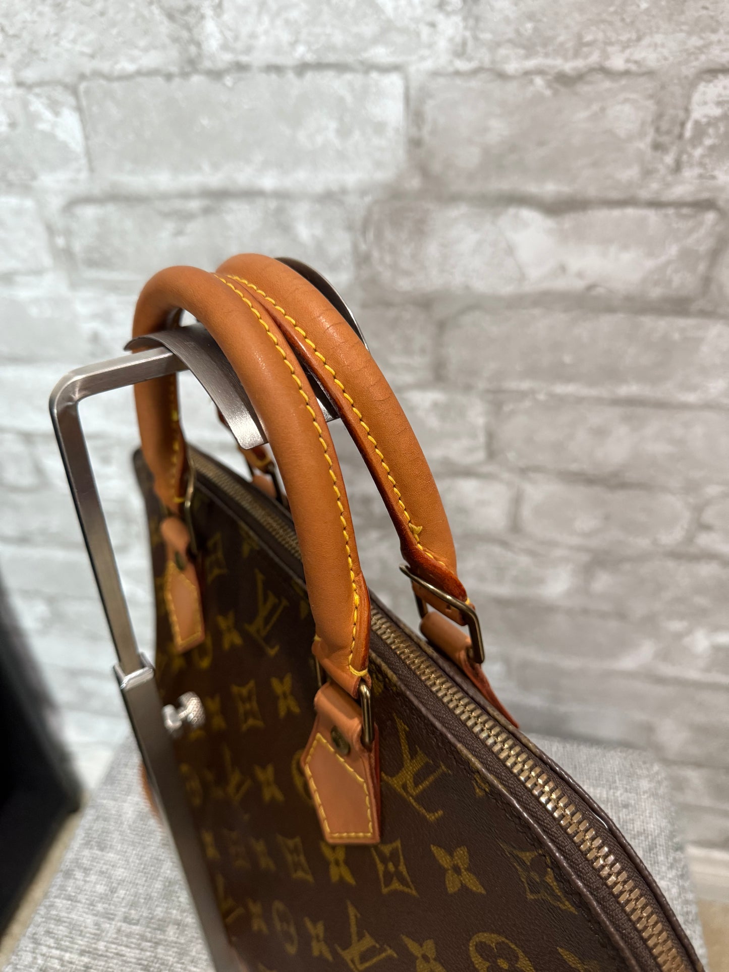 🌸👜Louis Vuitton Vintage Alma PM 1995 Monogram 👜 🌸