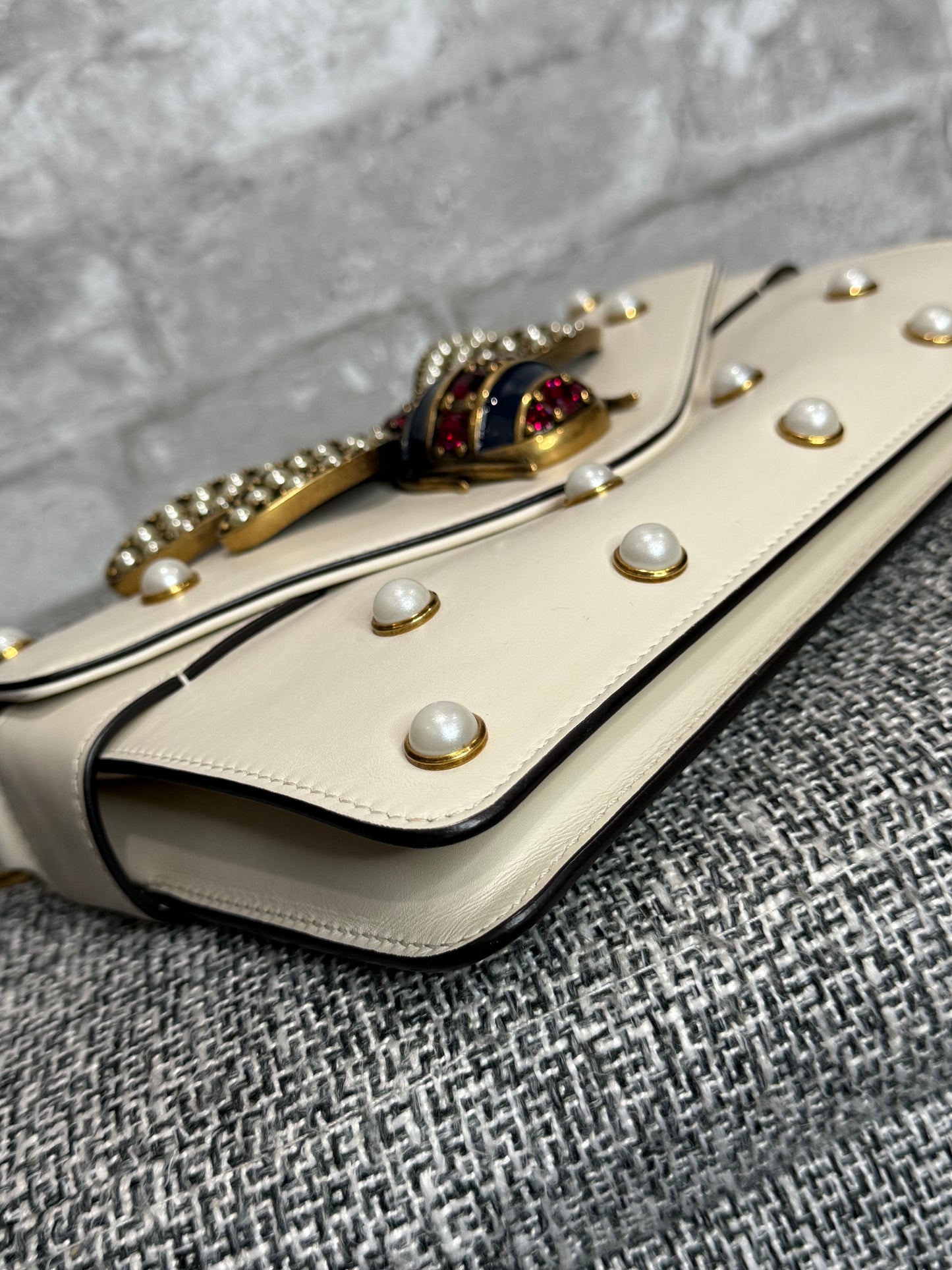 Gucci Queen Margaret in white