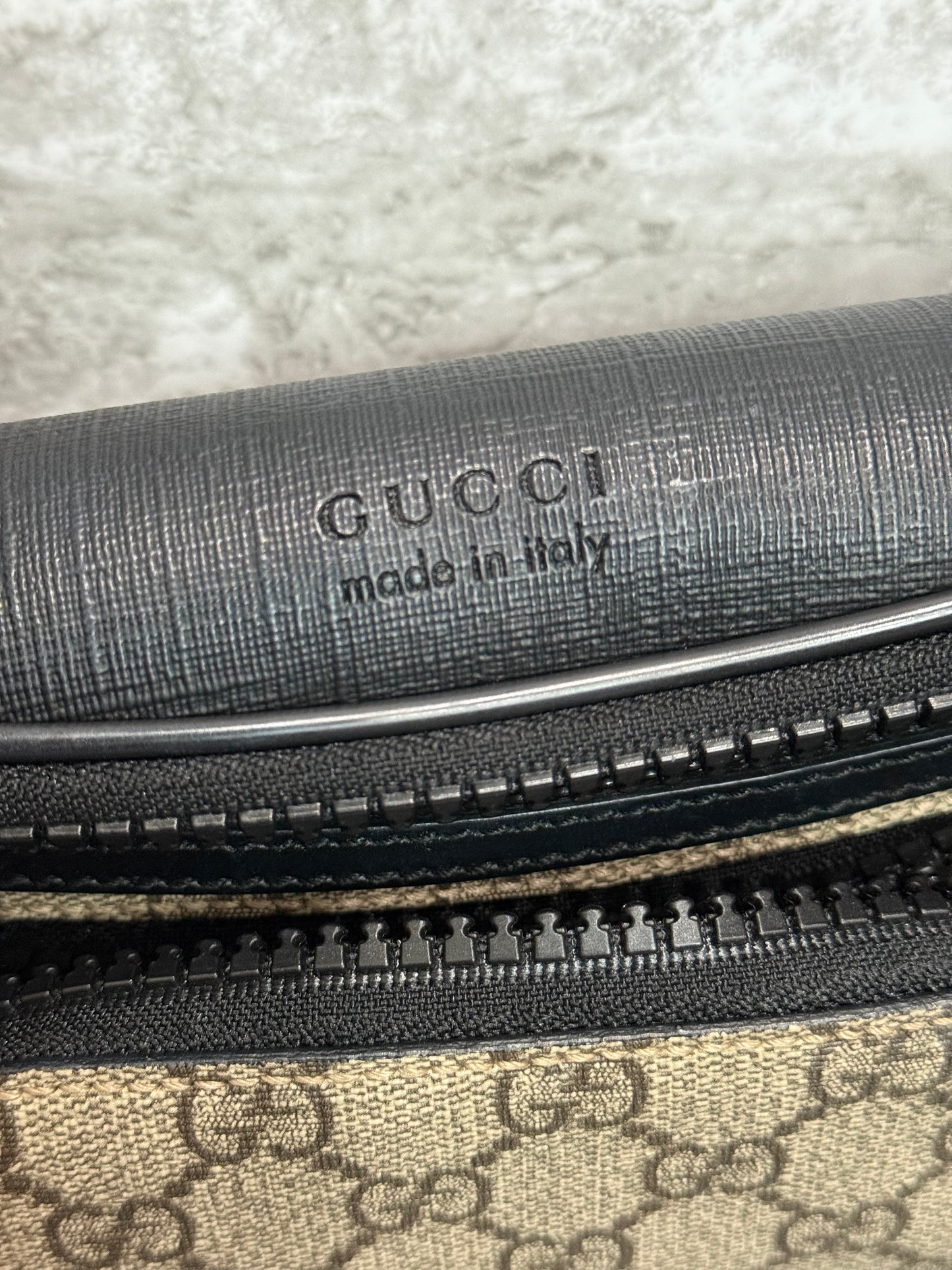 Gucci GG Supreme Belt Bag