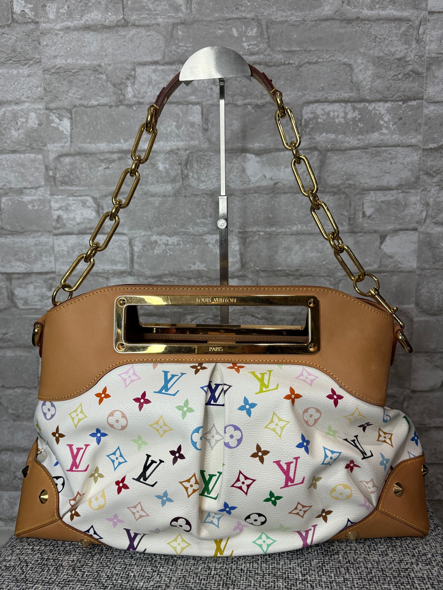 🖤 Louis Vuitton Takashi Murakami 2009 Limited Edition Judy in White 🖤