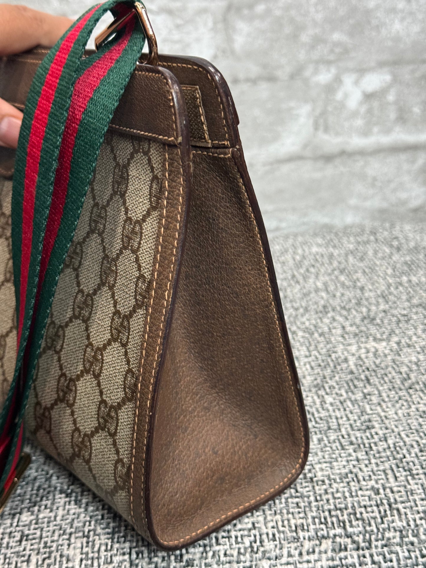 ๐ Gucci Vintage Clutch turned crossbody bag ๐