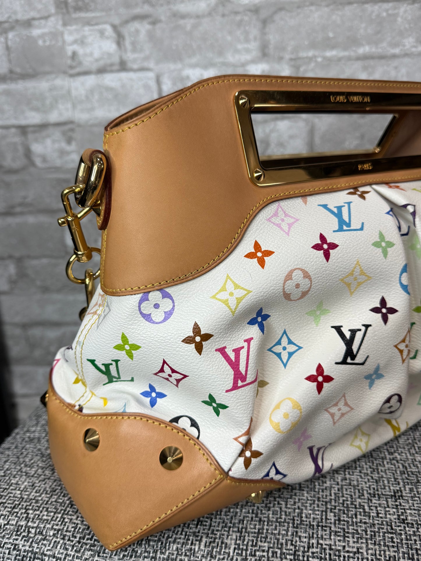 🖤 Louis Vuitton Takashi Murakami 2009 Limited Edition Judy in White 🖤
