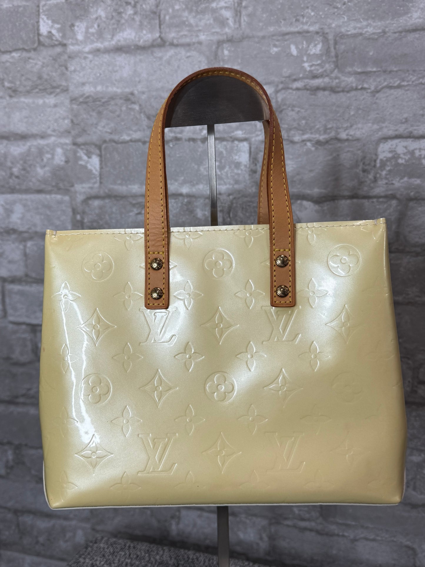 🌼👜Louis Vuitton Monogram Vernis Lead Yellow 👜🌼