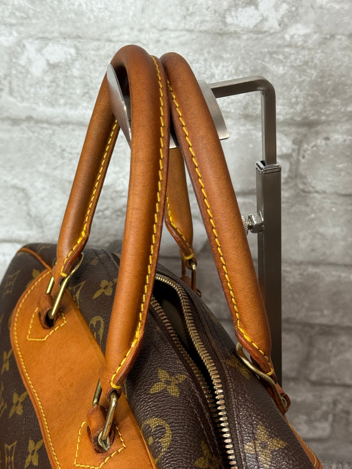 Louis Vuitton Vintage Deauville
Monogram Tote Bag