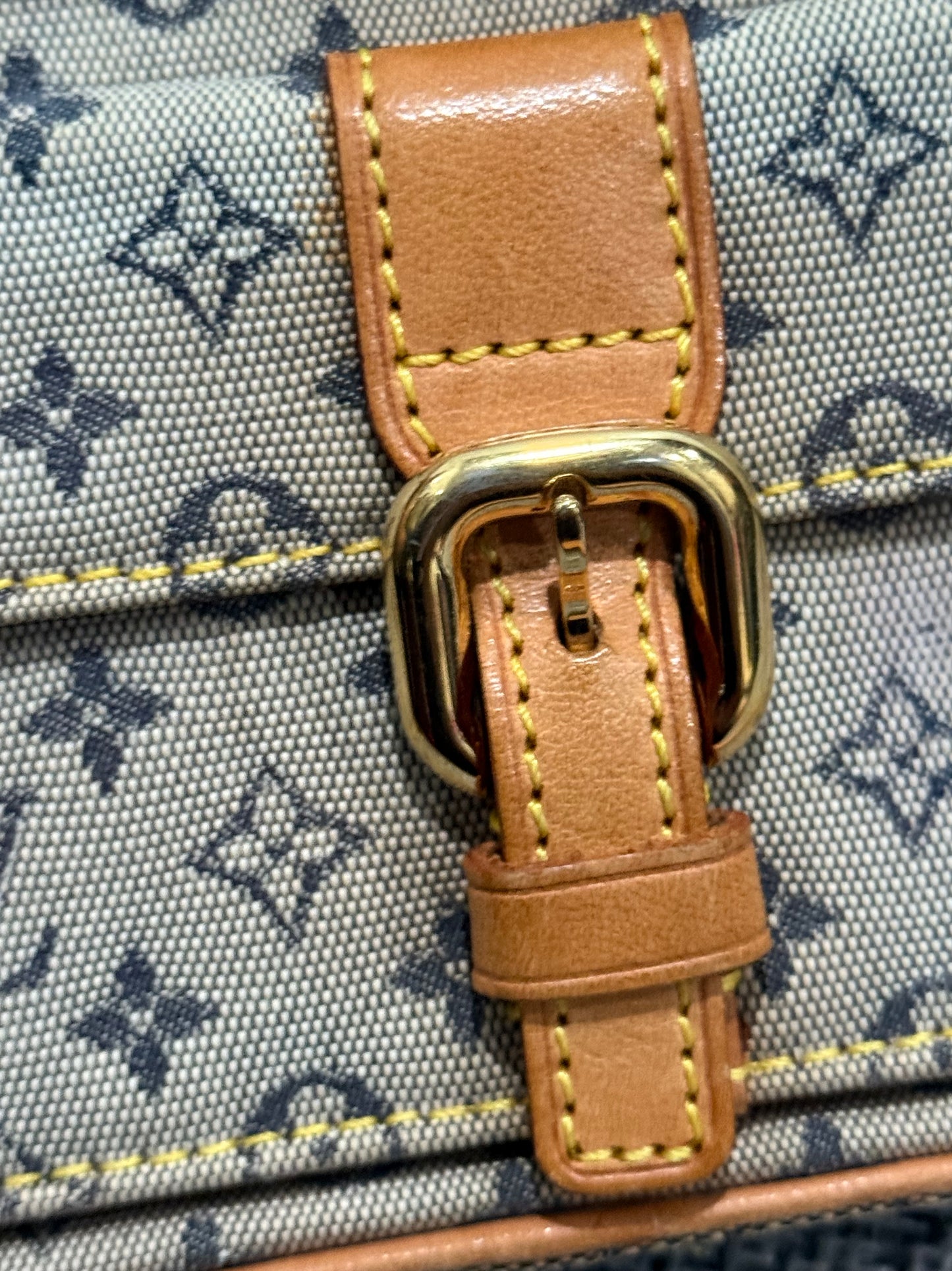 Louis Vuitton 2001 Vintage Juliette cloth handbag