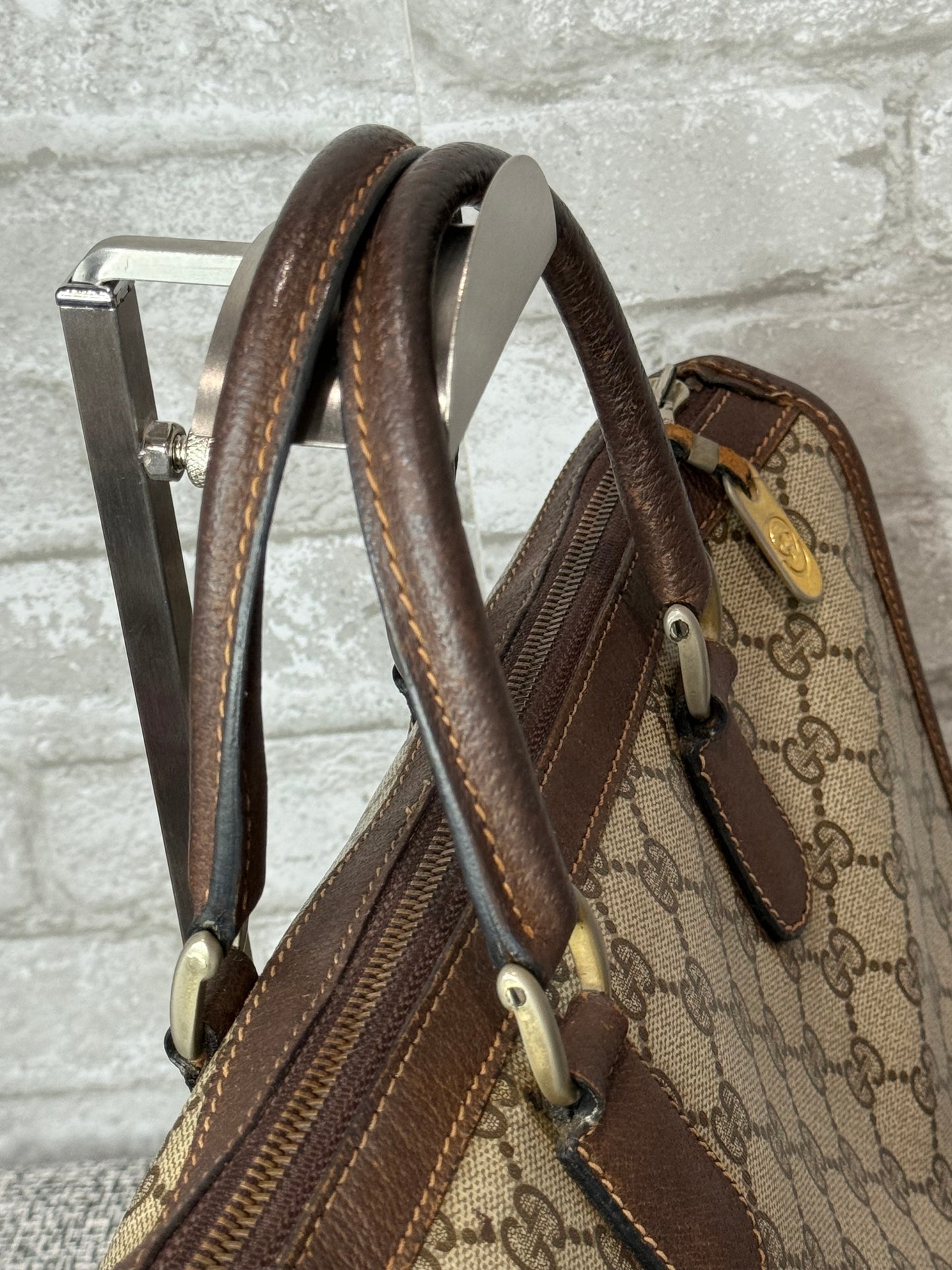 Gucci Vintage GG Supreme Bag