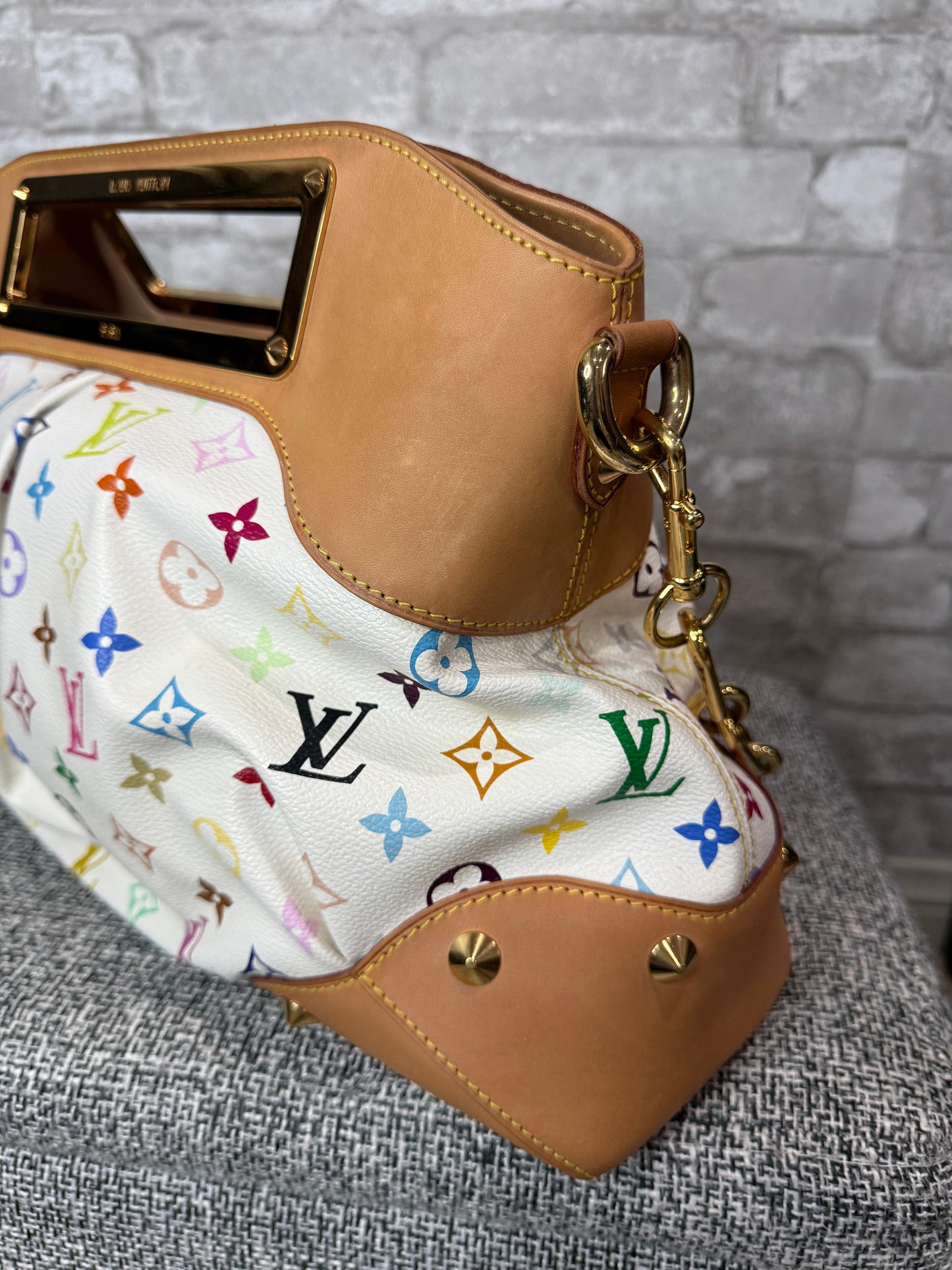 🖤 Louis Vuitton Takashi Murakami 2009 Limited Edition Judy in White 🖤