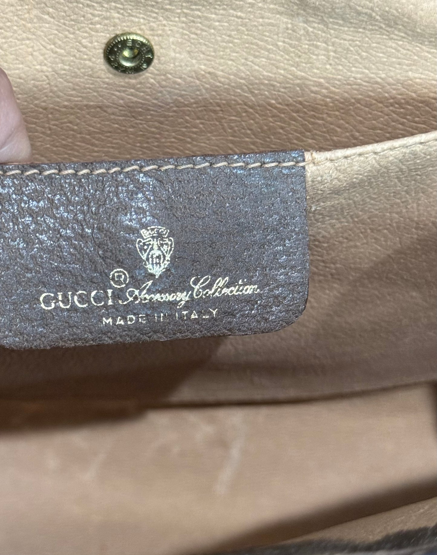 ๐ Gucci Vintage Clutch turned crossbody bag ๐