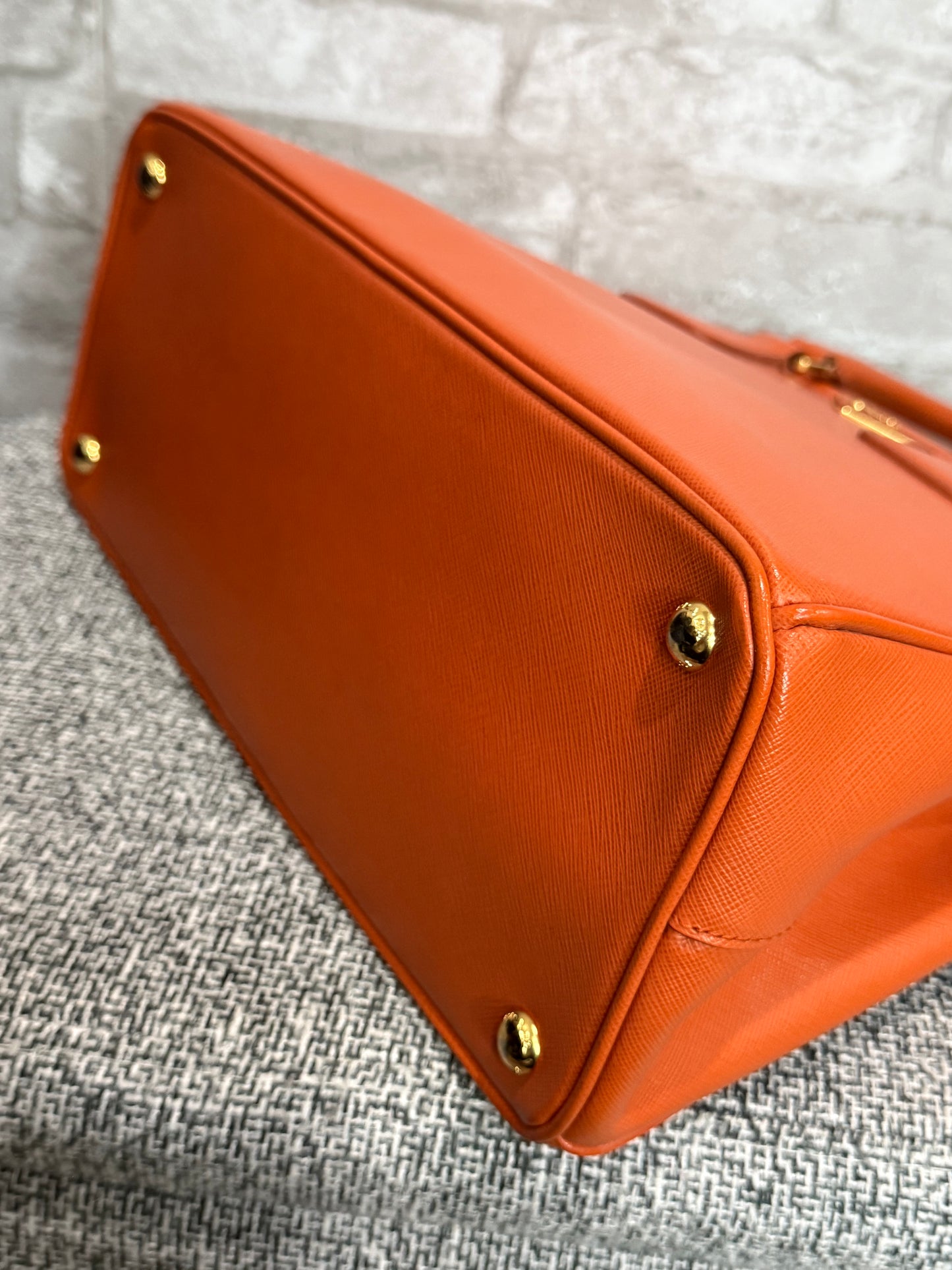 🍊 👜 Prada Galleria Saffiano leather bag in Orange 👜 🍊