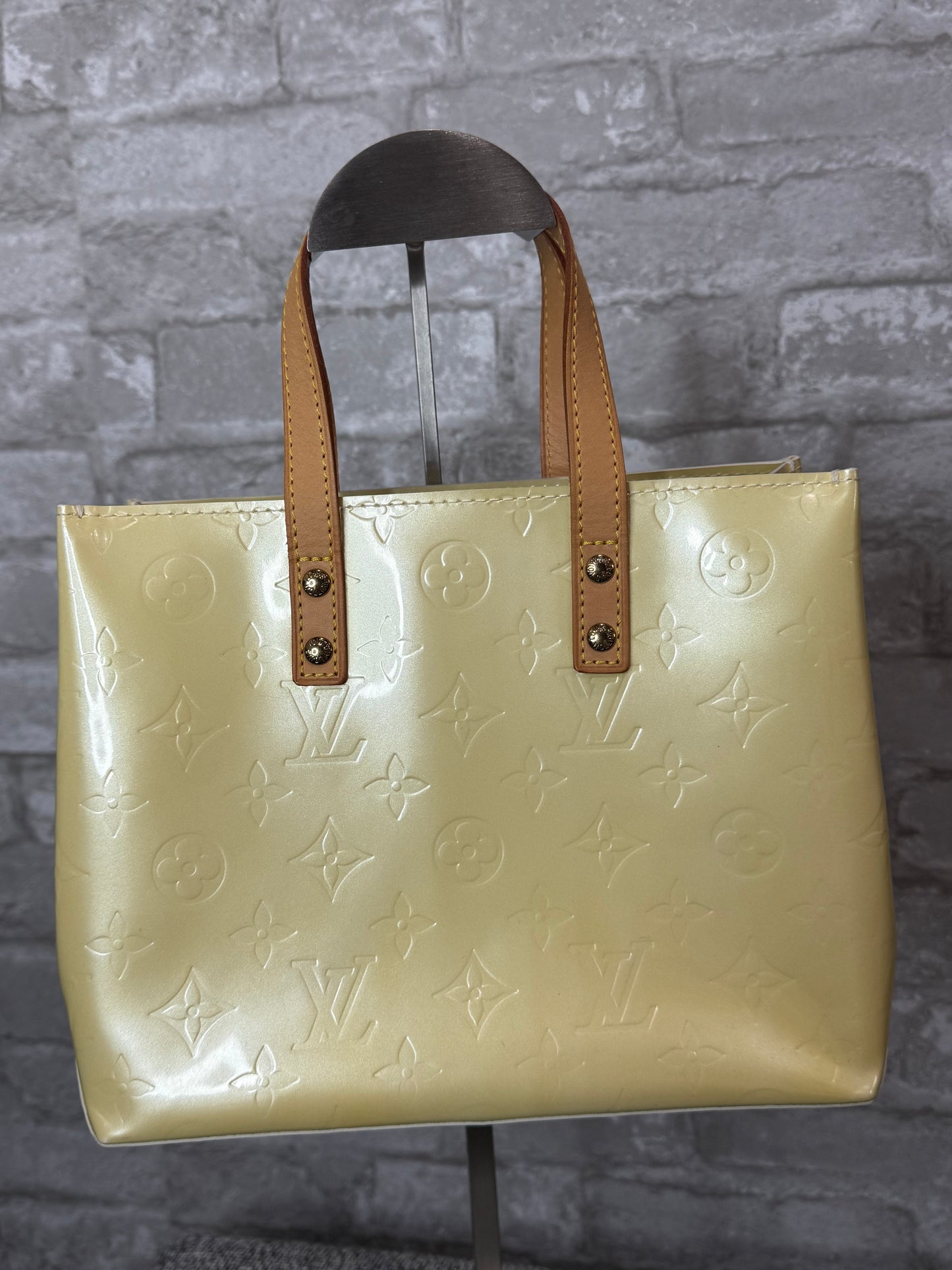 🌼👜Louis Vuitton Monogram Vernis Lead Yellow 👜🌼