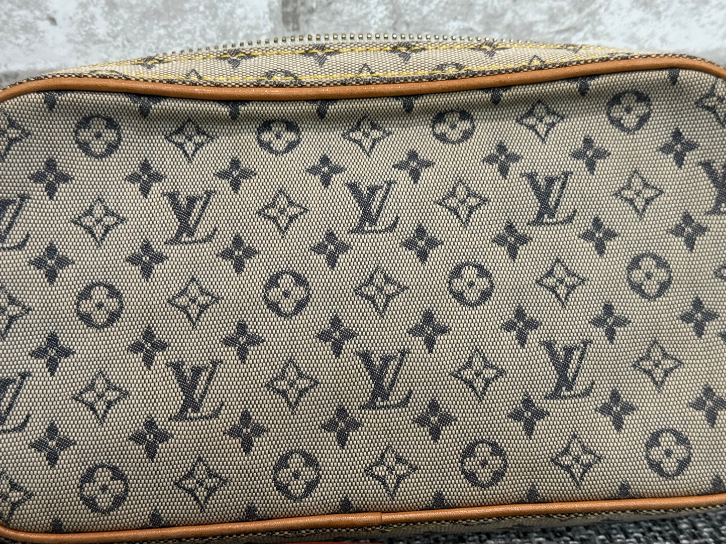 Louis Vuitton 2001 Vintage Juliette cloth handbag