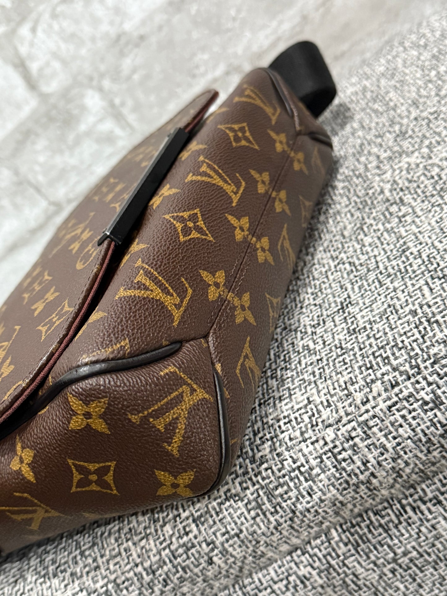 Louis Vuitton 2014 District PM in Monogram