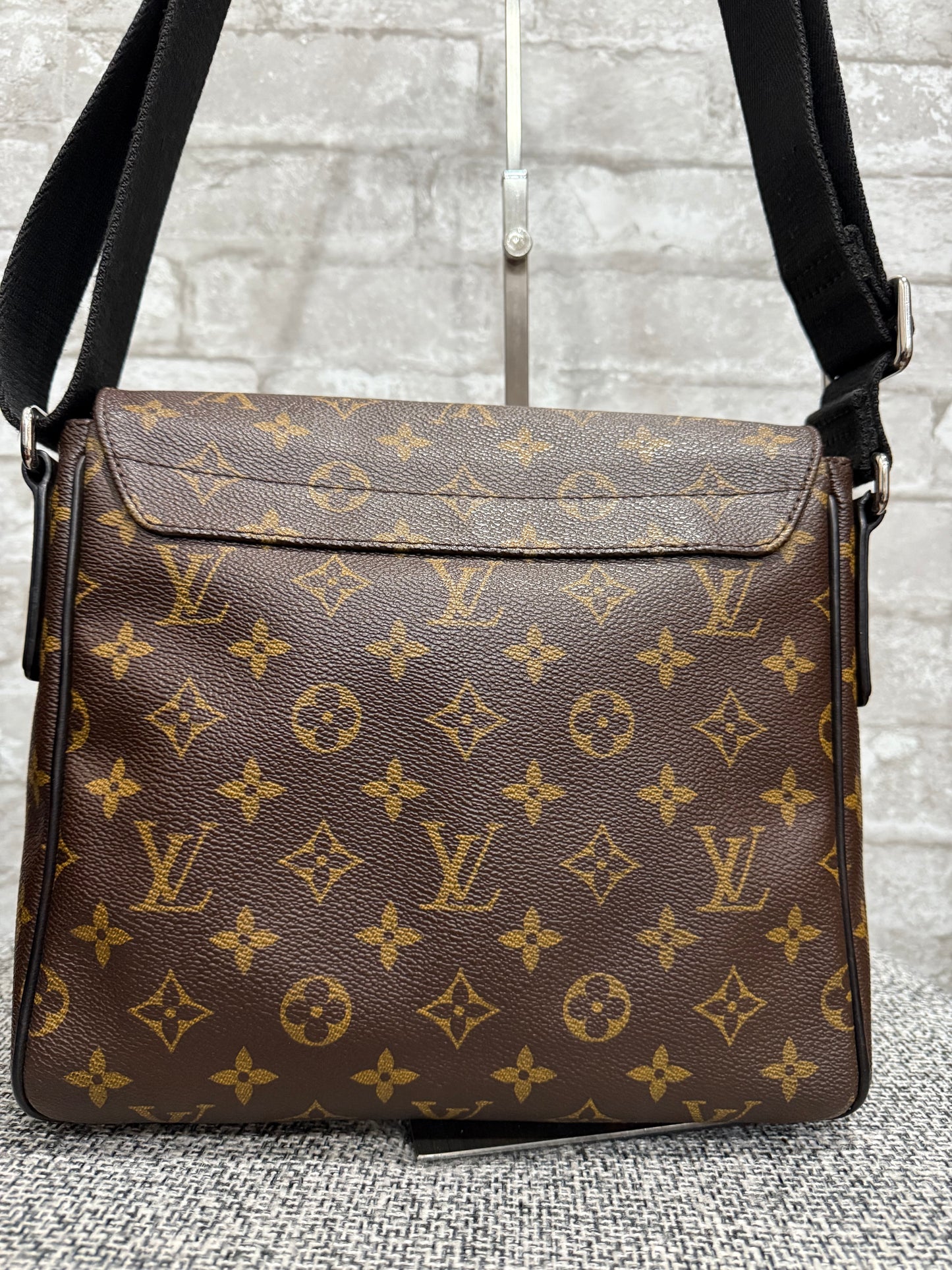 Louis Vuitton 2014 District PM in Monogram