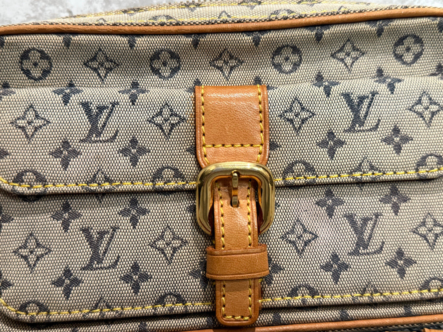 Louis Vuitton 2001 Vintage Juliette cloth handbag