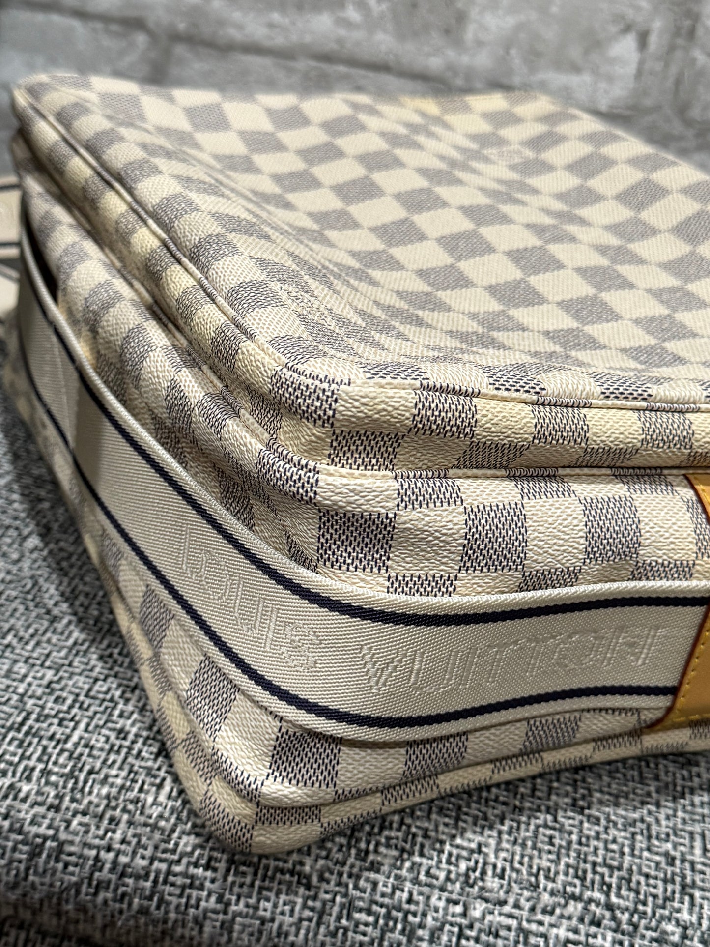 Louis Vuitton 2006 Naviglio Damier Azur