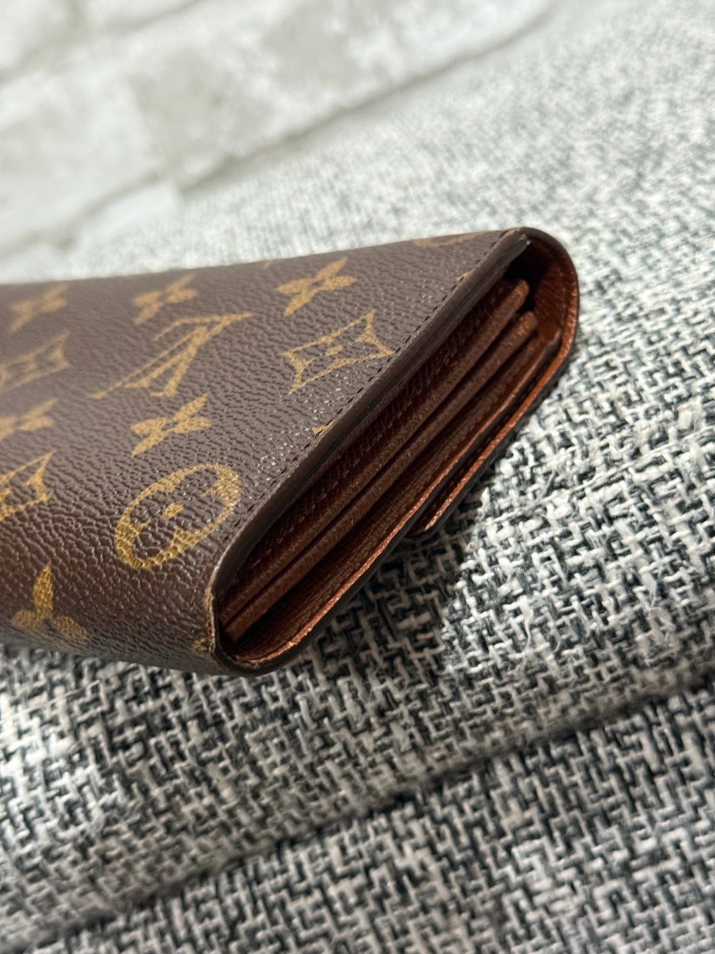 Louis Vuitton 2005 Sarah Long Wallet in Monogram