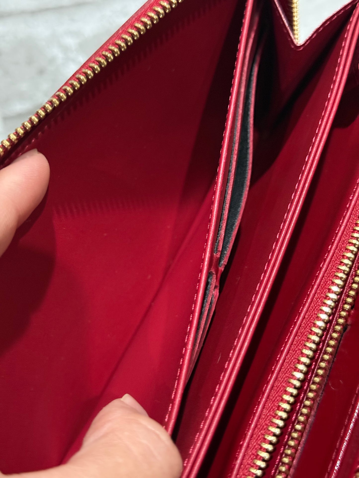 Louis Vuitton 2012 Red Vernis Zippy Wallet in Monogram