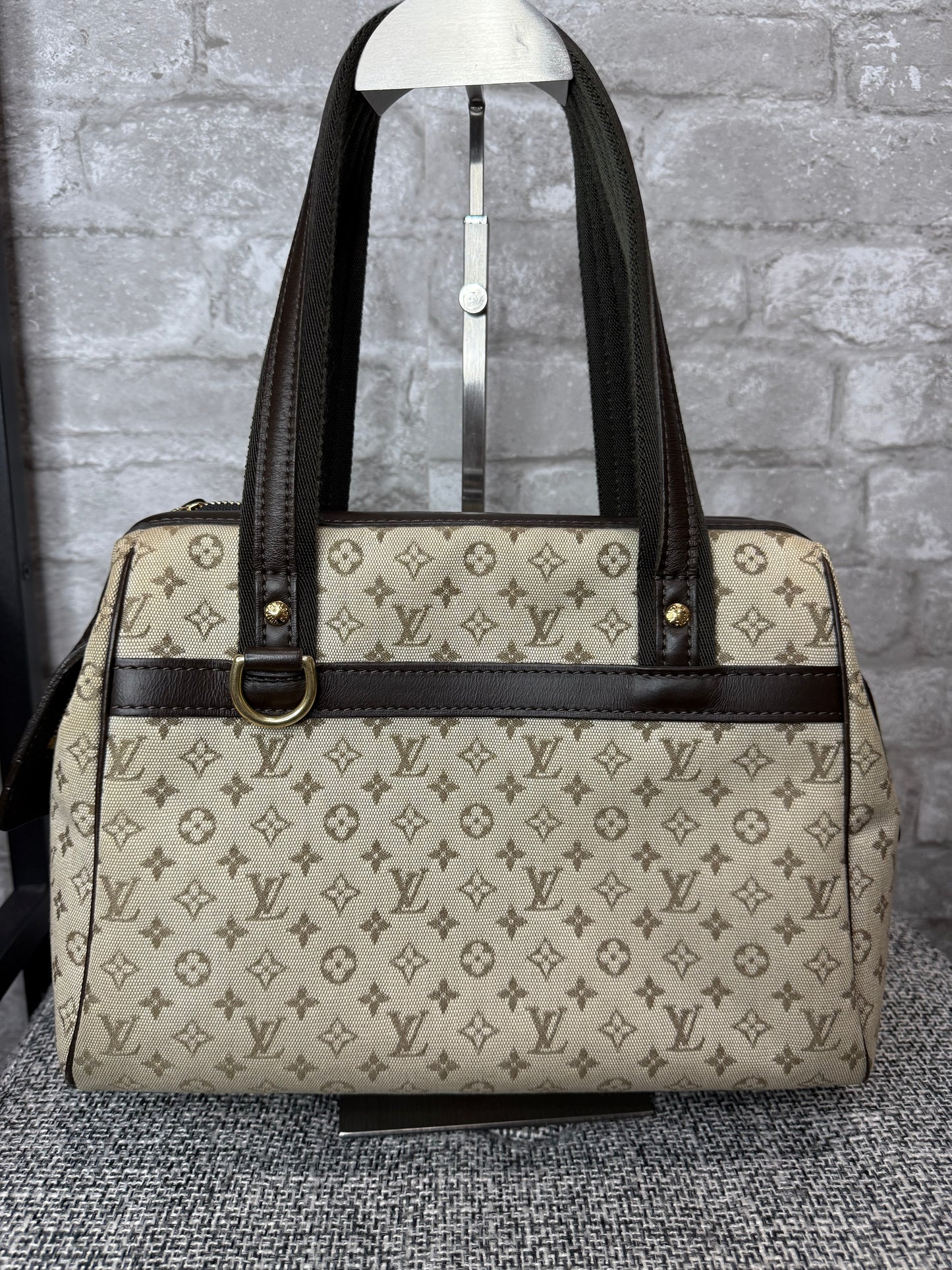 Louis Vuitton 2002 Vintage Monogram Mini Lin Josephine