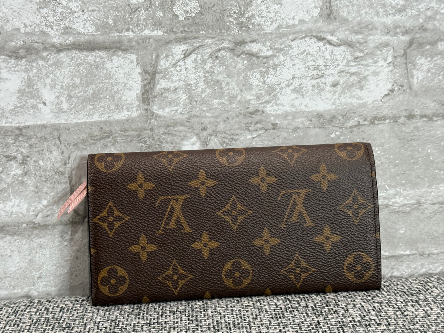 🌸👜Louis Vuitton Emilie Wallet Rose Ballerine👜 🌸