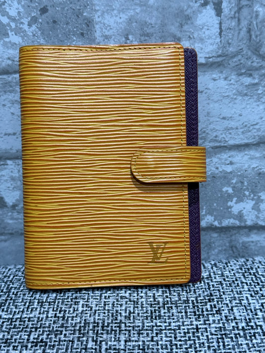 Louis Vuitton 1998 Epi in Yellow agenda