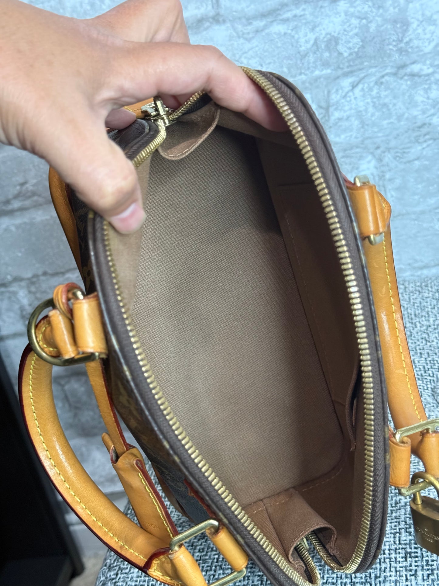 👜 Louis Vuitton Alma BB Monogram 👜