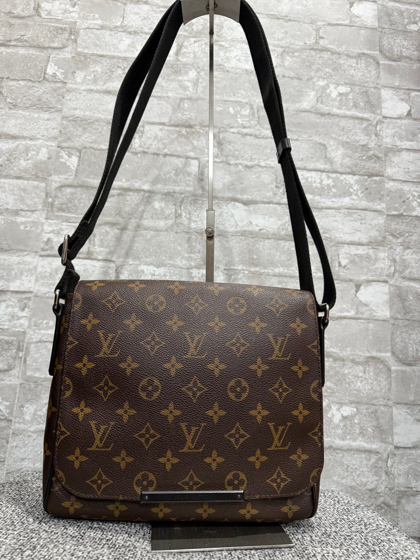 Louis Vuitton 2014 District PM in Monogram