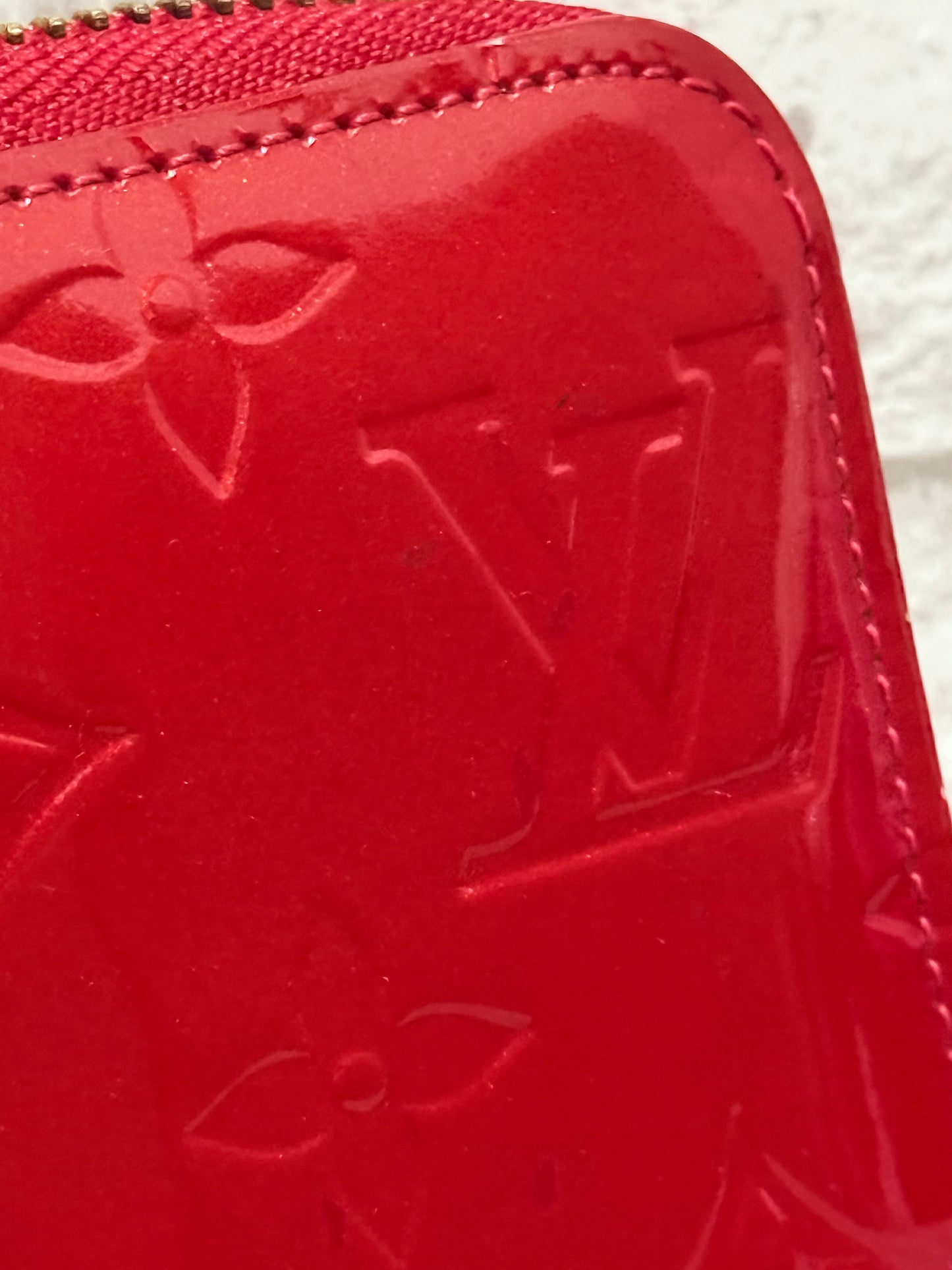 Louis Vuitton 2012 Red Vernis Zippy Wallet in Monogram