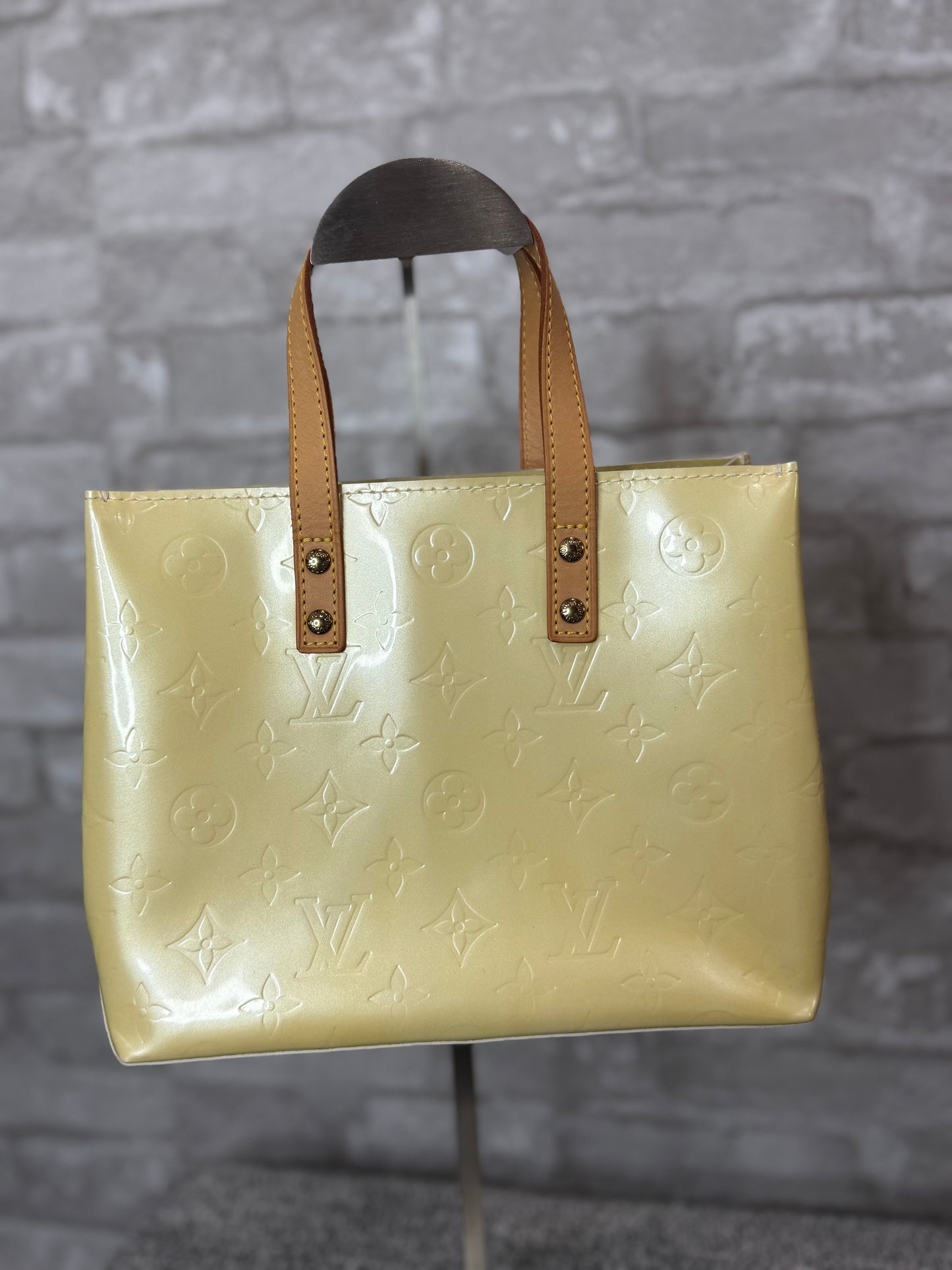 🌼👜Louis Vuitton Monogram Vernis Lead Yellow 👜🌼