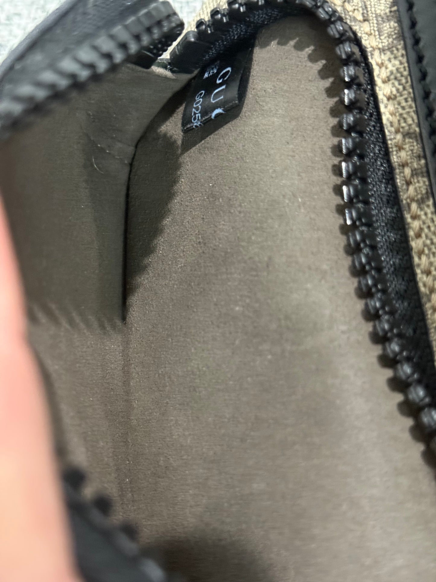 Gucci GG Supreme Belt Bag
