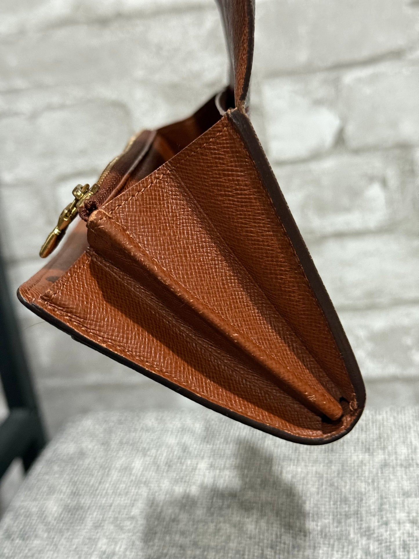 Louis Vuitton 2005 Sarah Long Wallet in Monogram