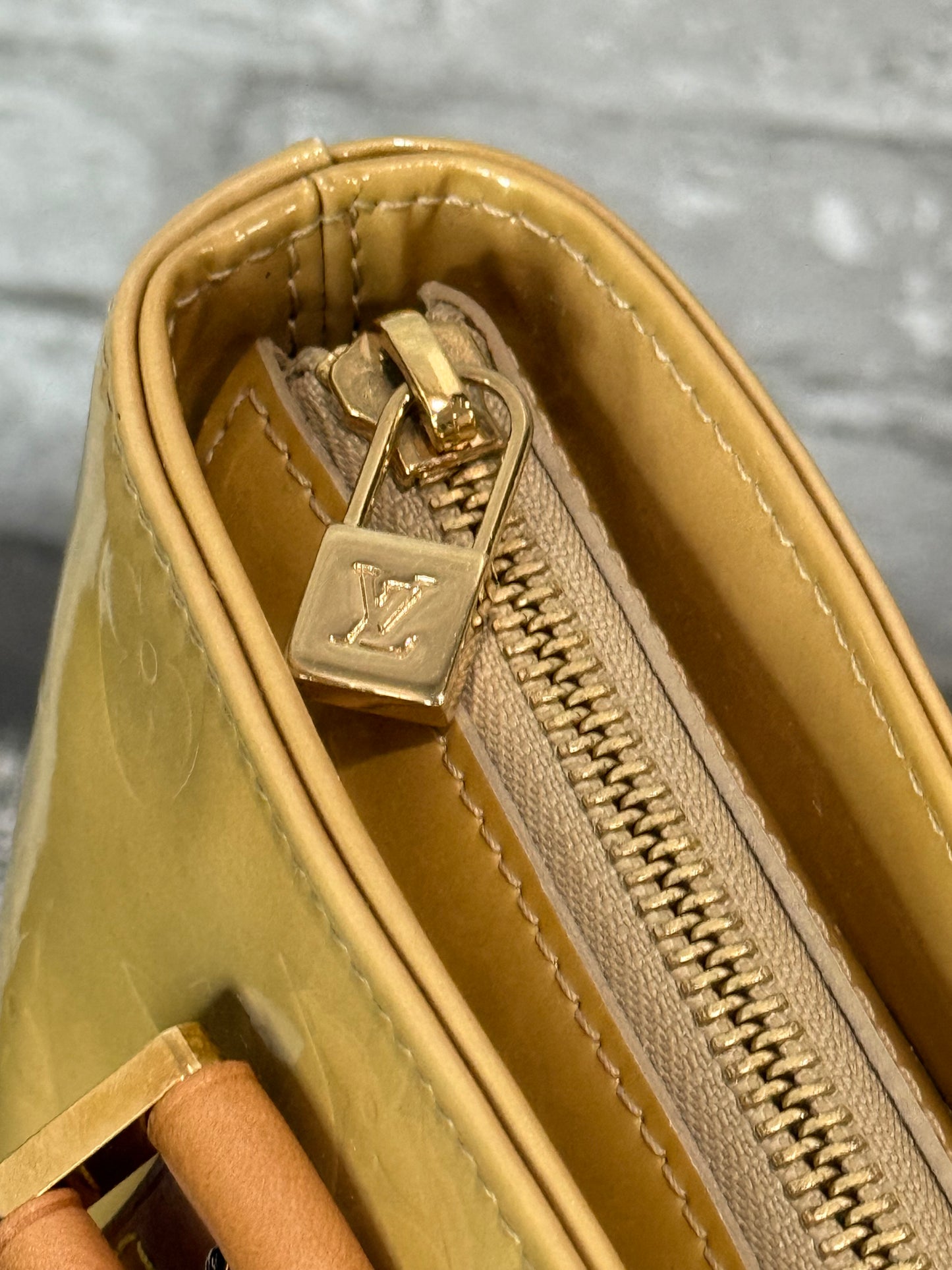 🌼👜Louis Vuitton Monogram Vernis Houston Yellow 👜🌼
