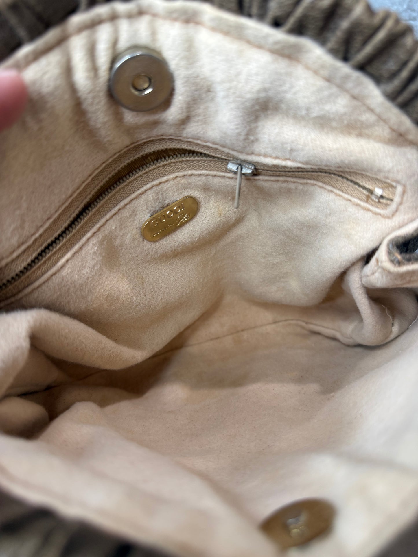 Gucci Vintage GG Plus Supreme Drawstring Shoulder Bag