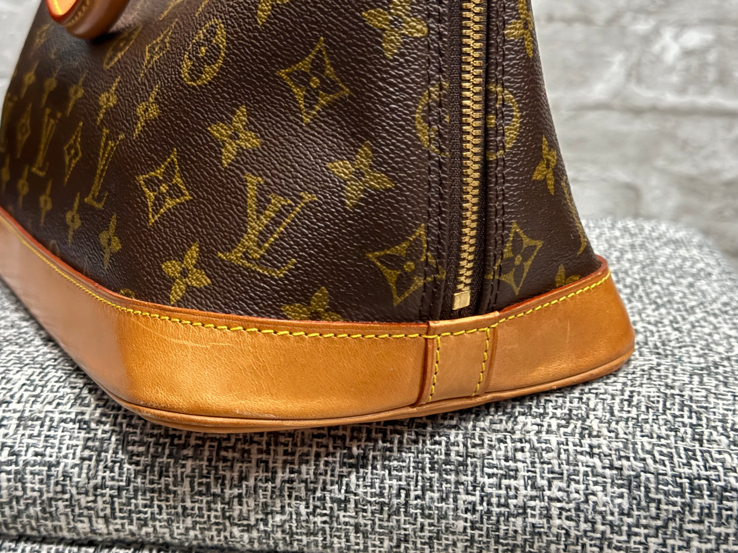 🌸👜Louis Vuitton Vintage Alma PM 1996 Monogram 👜 🌸