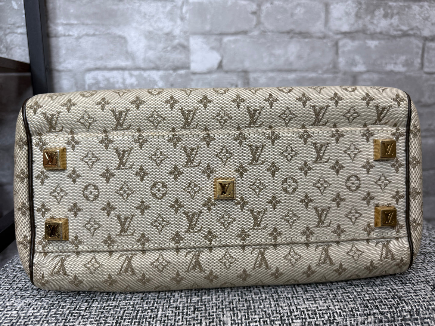 Louis Vuitton 2002 Vintage Monogram Mini Lin Josephine