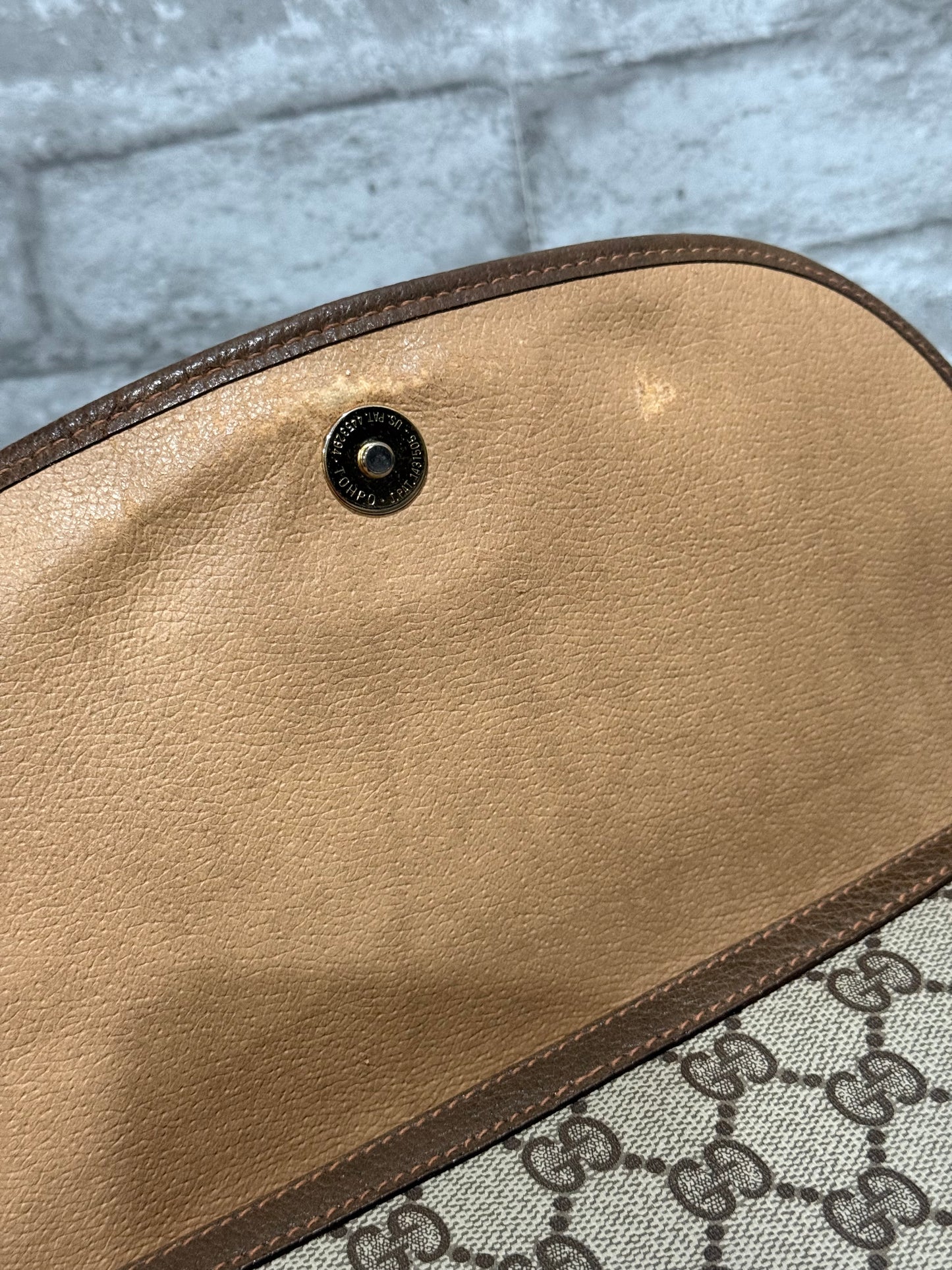 Gucci Vintage Clutch turn into Crossbody