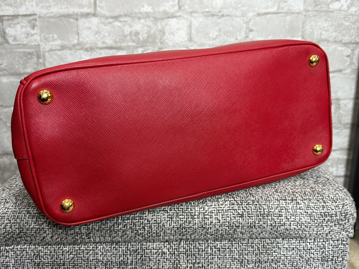🍎 👜 Prada Galleria Saffiano leather bag in Red 👜 🍎