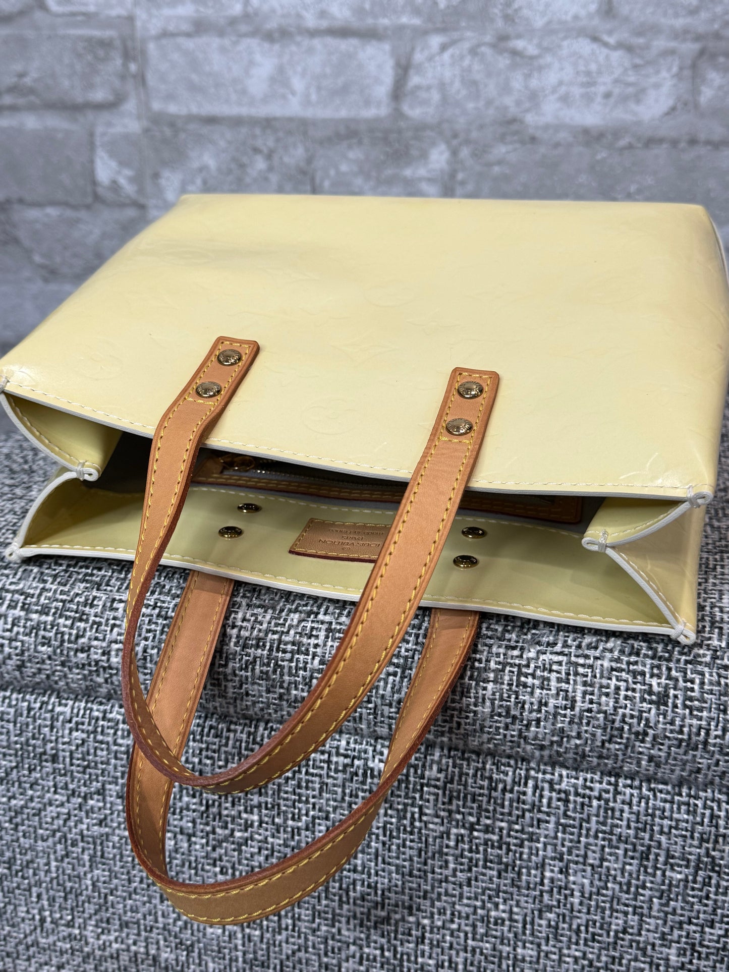 🌼👜Louis Vuitton Monogram Vernis Lead Yellow 👜🌼