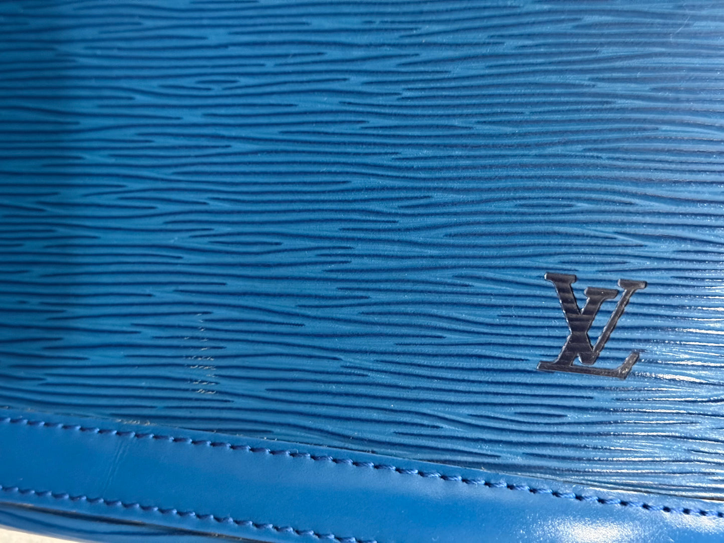 🪻👜Louis Vuitton Epi Saint Jacques Blue🪻👜