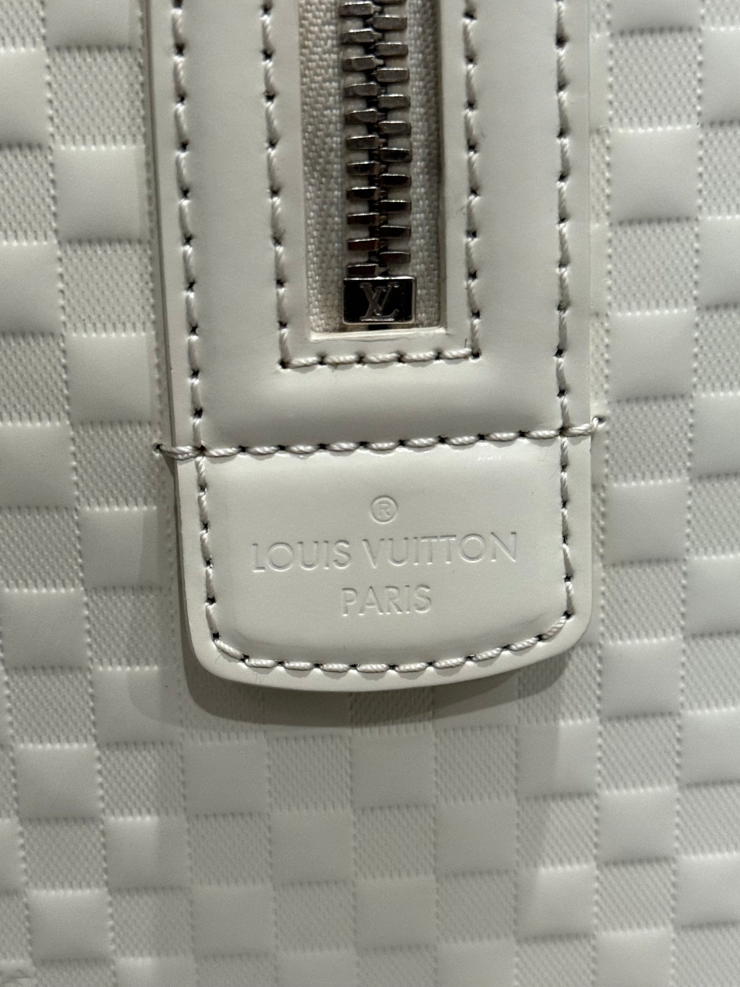Louis Vuitton 2013 Limited Edition Speedy Cube PM in Damier Facette leather White