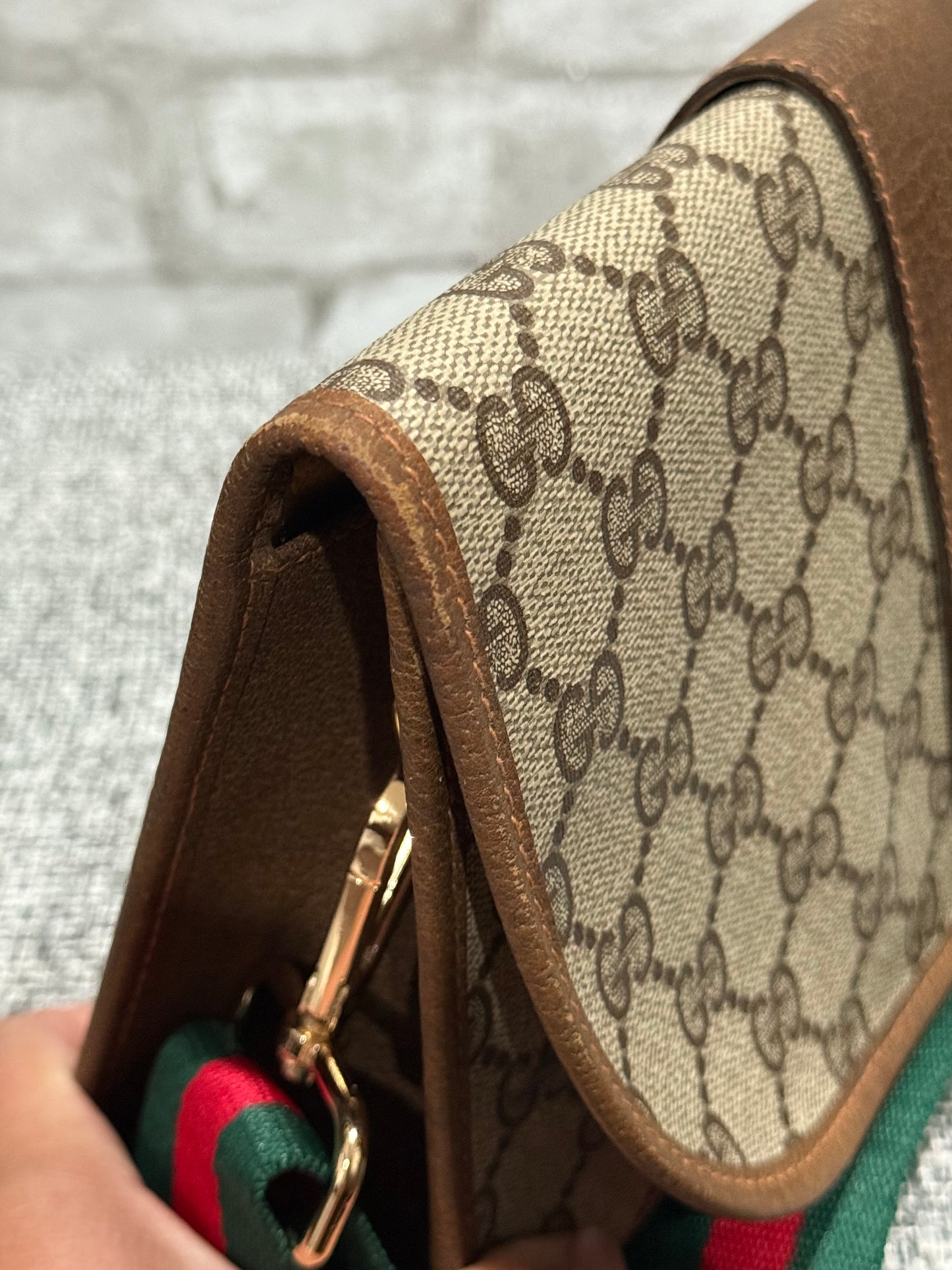 Gucci Vintage Clutch turn into Crossbody