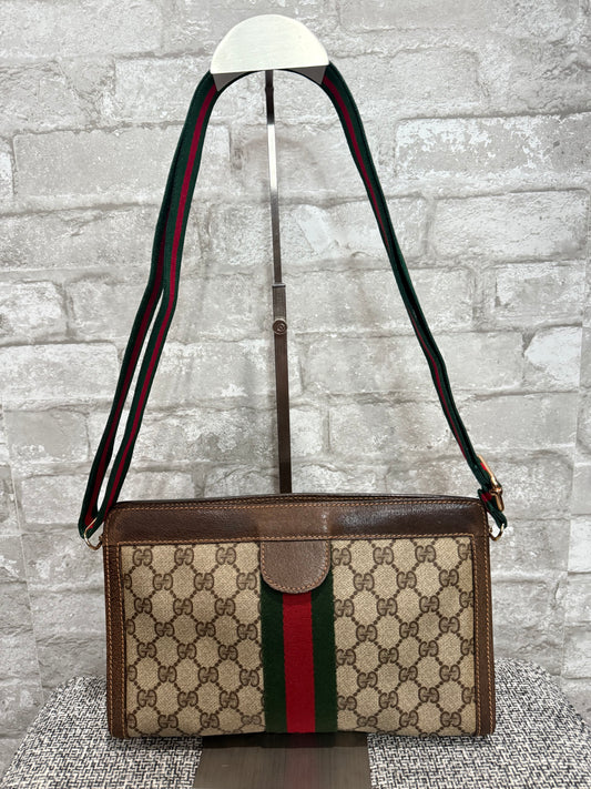 💼 🌸Gucci Vintage Clutch turned crossbody bag 💼  🌸