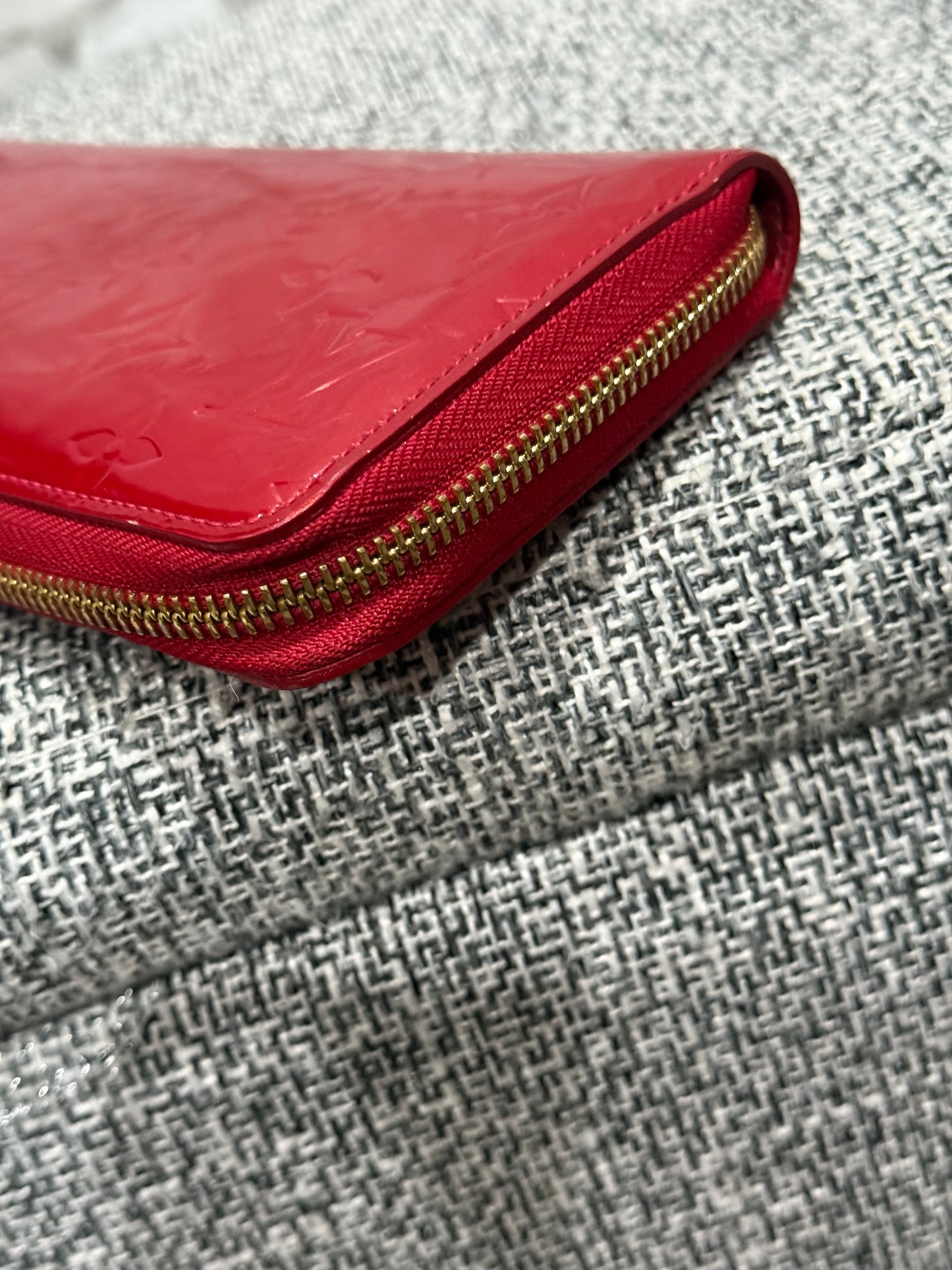Louis Vuitton 2012 Red Vernis Zippy Wallet in Monogram