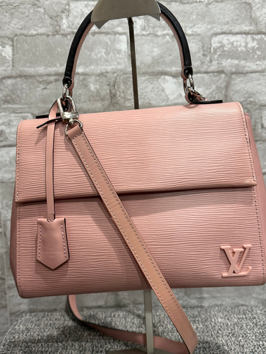 Louis Vuitton 2016 Epi Cluny in Rose Ballerine