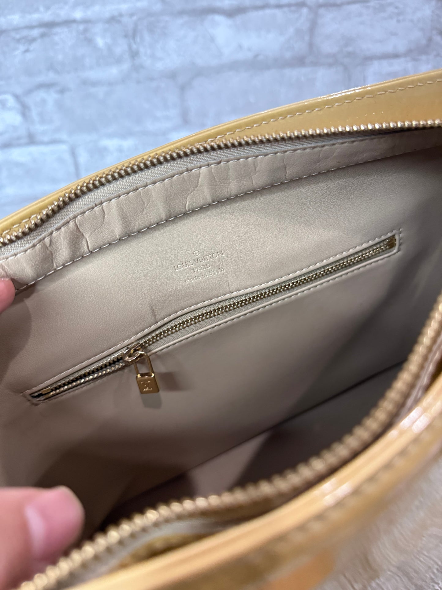 🌼👜Louis Vuitton Monogram Vernis Houston Yellow 👜🌼